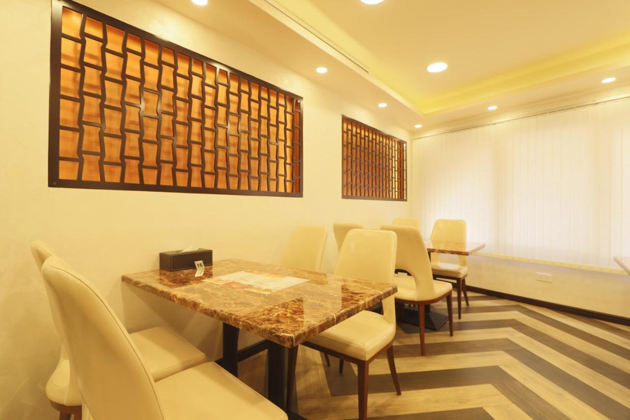 24 Gold Hotel Dubai Eksteriør billede