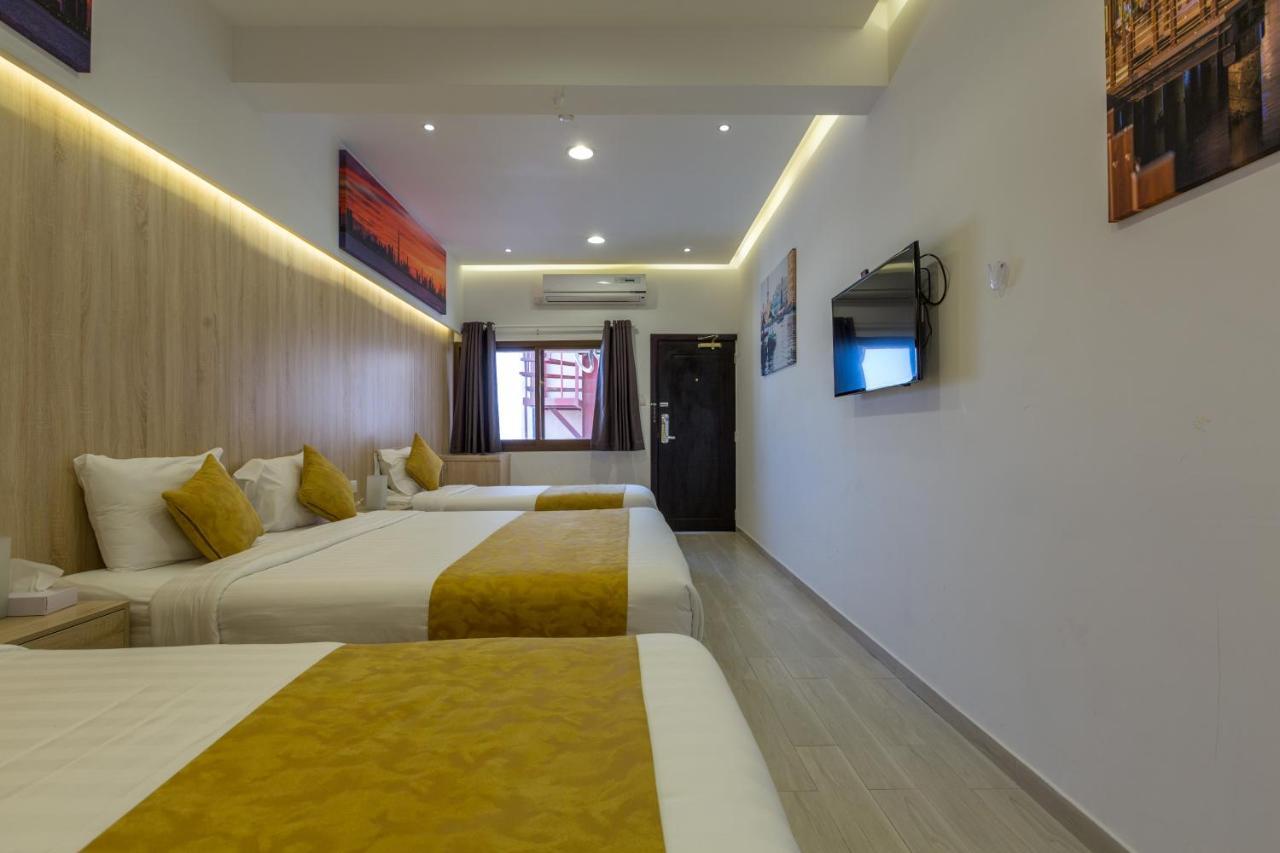 24 Gold Hotel Dubai Eksteriør billede