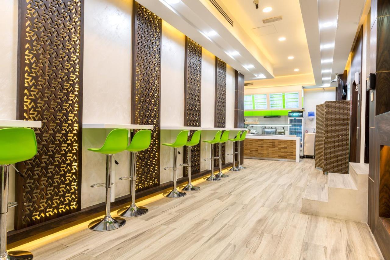24 Gold Hotel Dubai Eksteriør billede