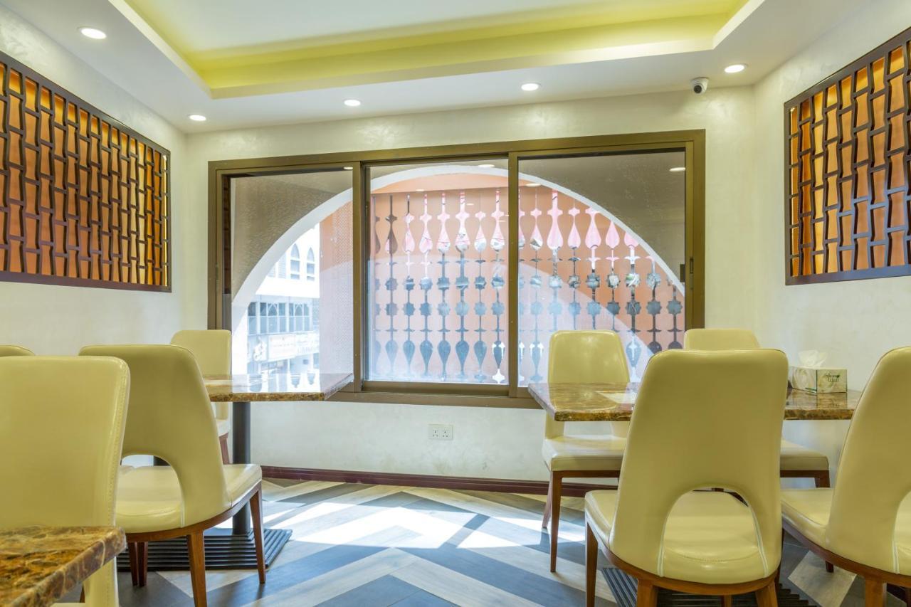 24 Gold Hotel Dubai Eksteriør billede